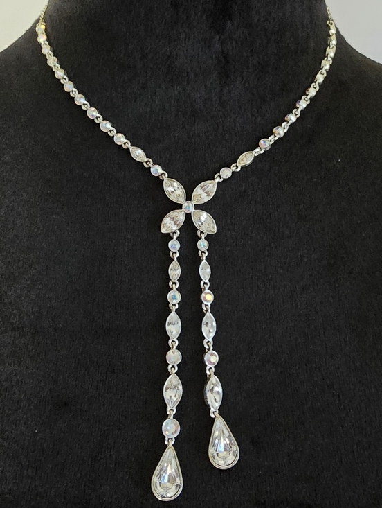 Givenchy Jewelry - Vintage Givenchy Crystal Lavalier Nakelace